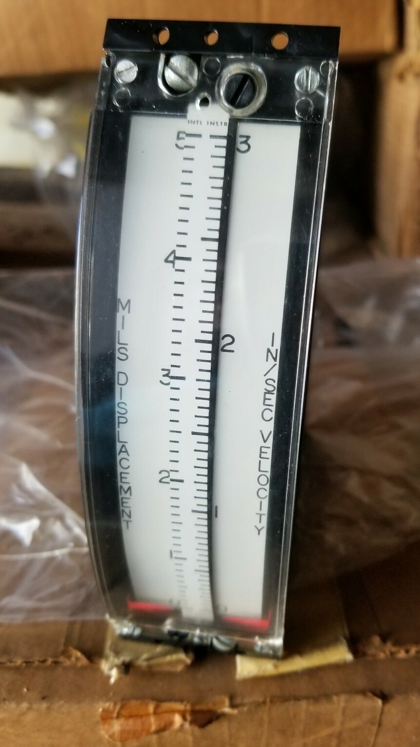 SF5DCV SIGMA  0-5 MILS DISPLACEMENT VERTICAL PANEL METER IN/SEC VELOCITY NOS