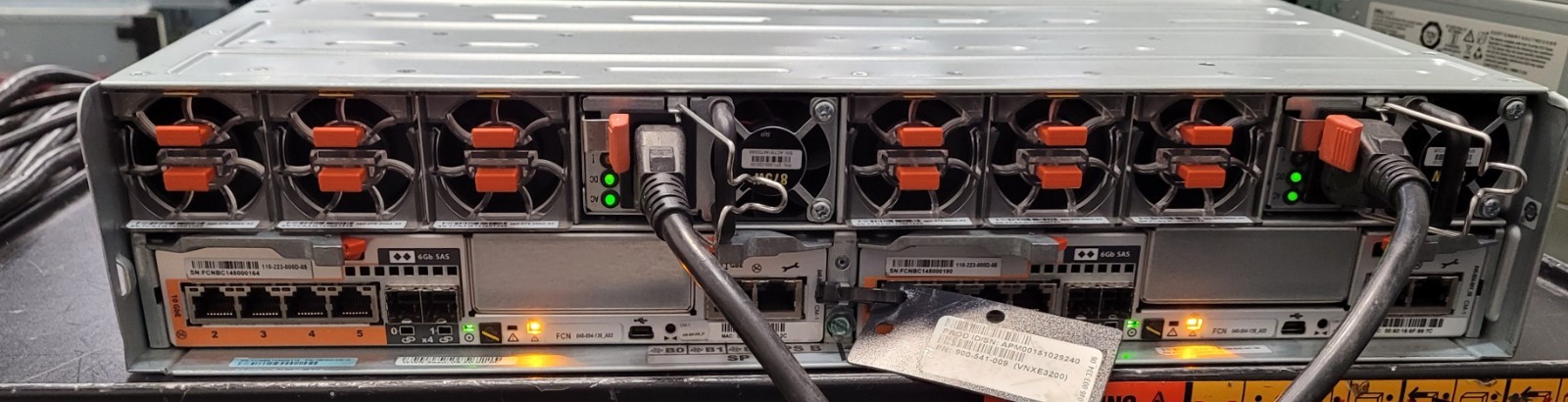 EMC Model BPE25 - 2.5in 25 Drive Bay Mini SAS RJ45 Storage Array No HDDs