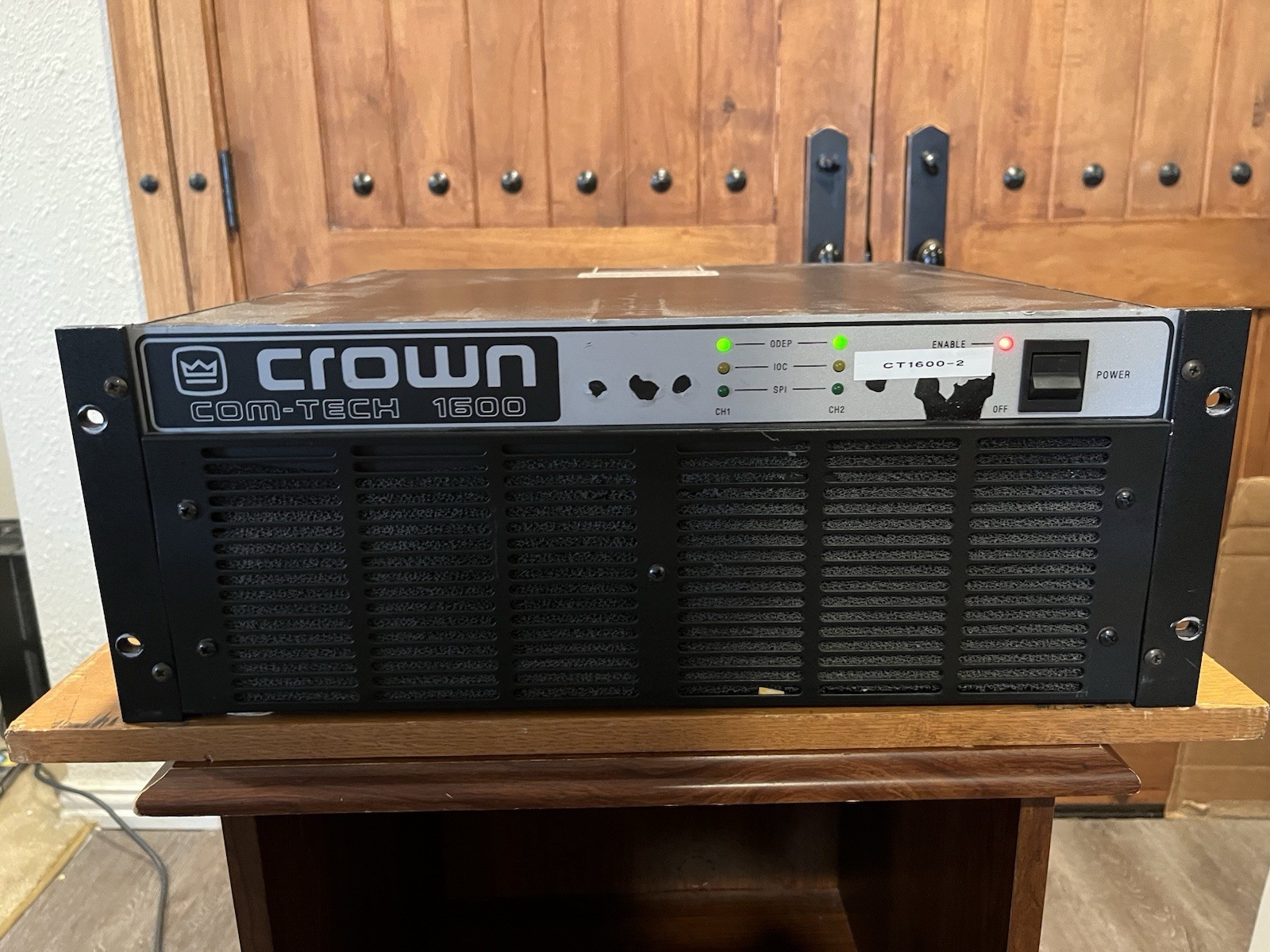 Crown Amp Com Tech 1610 -Please Read Description -TESTED AT LENGTH TO FULL POWER