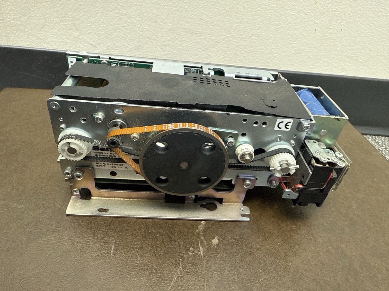 Diebold card reader model MCT1Q8-1R0761
