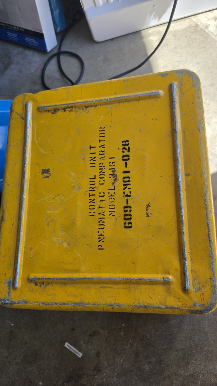 King Nutronics - model 3461-48-101- Portable Pressure Calibration System