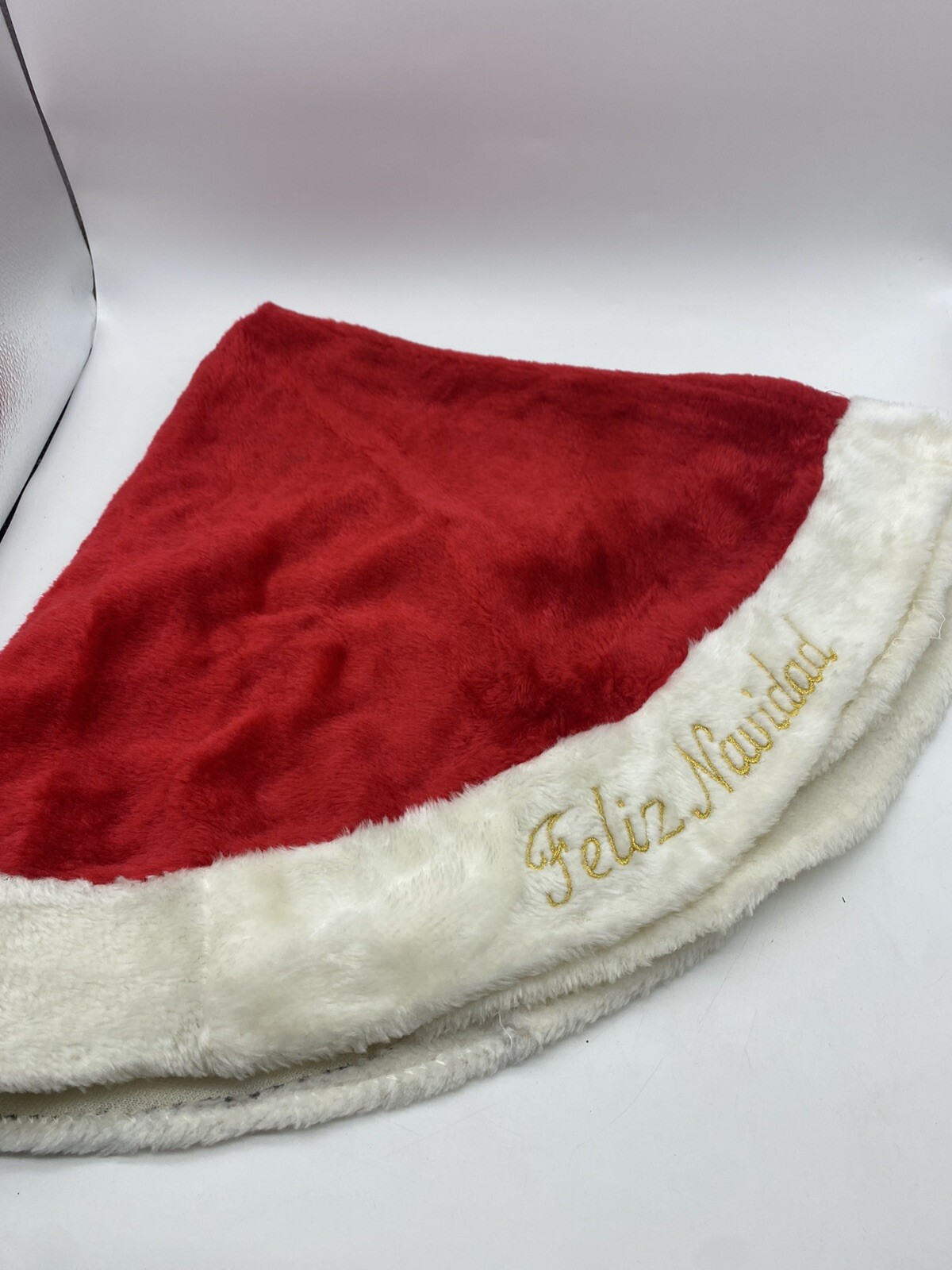 Christmas Tree Skirt Feliz Navidad New