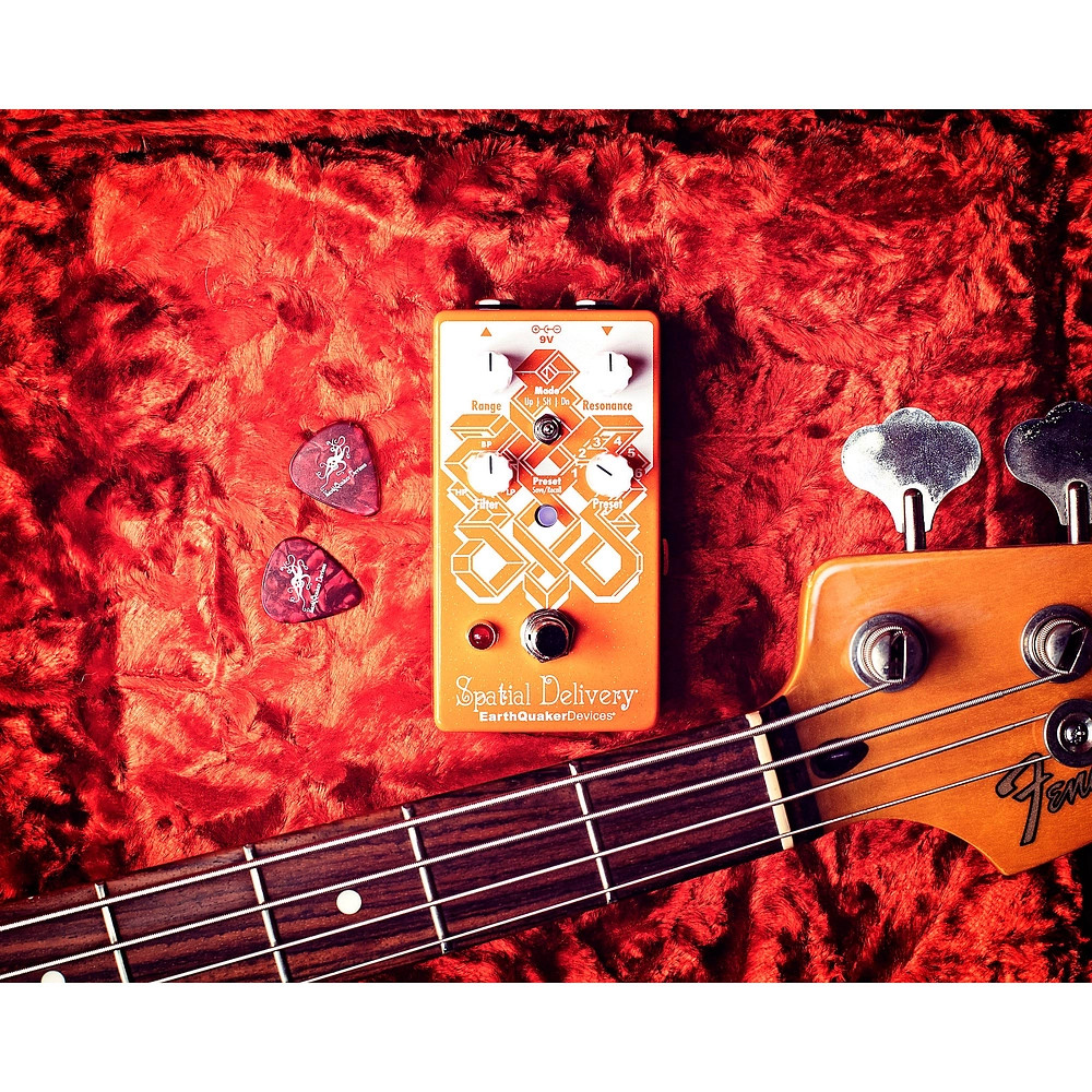 EarthQuaker Devices Spatial Delivery V3 Envelope Filter Pedal Orange and White