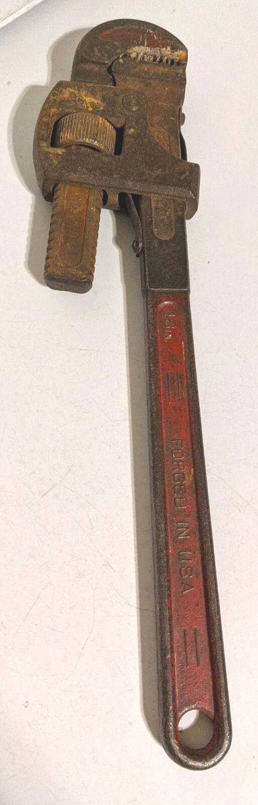 VINTAGE DUNLAP 18" PIPE WRENCH DEPENDABLE QUALITY TOOL FORGED IN USA.