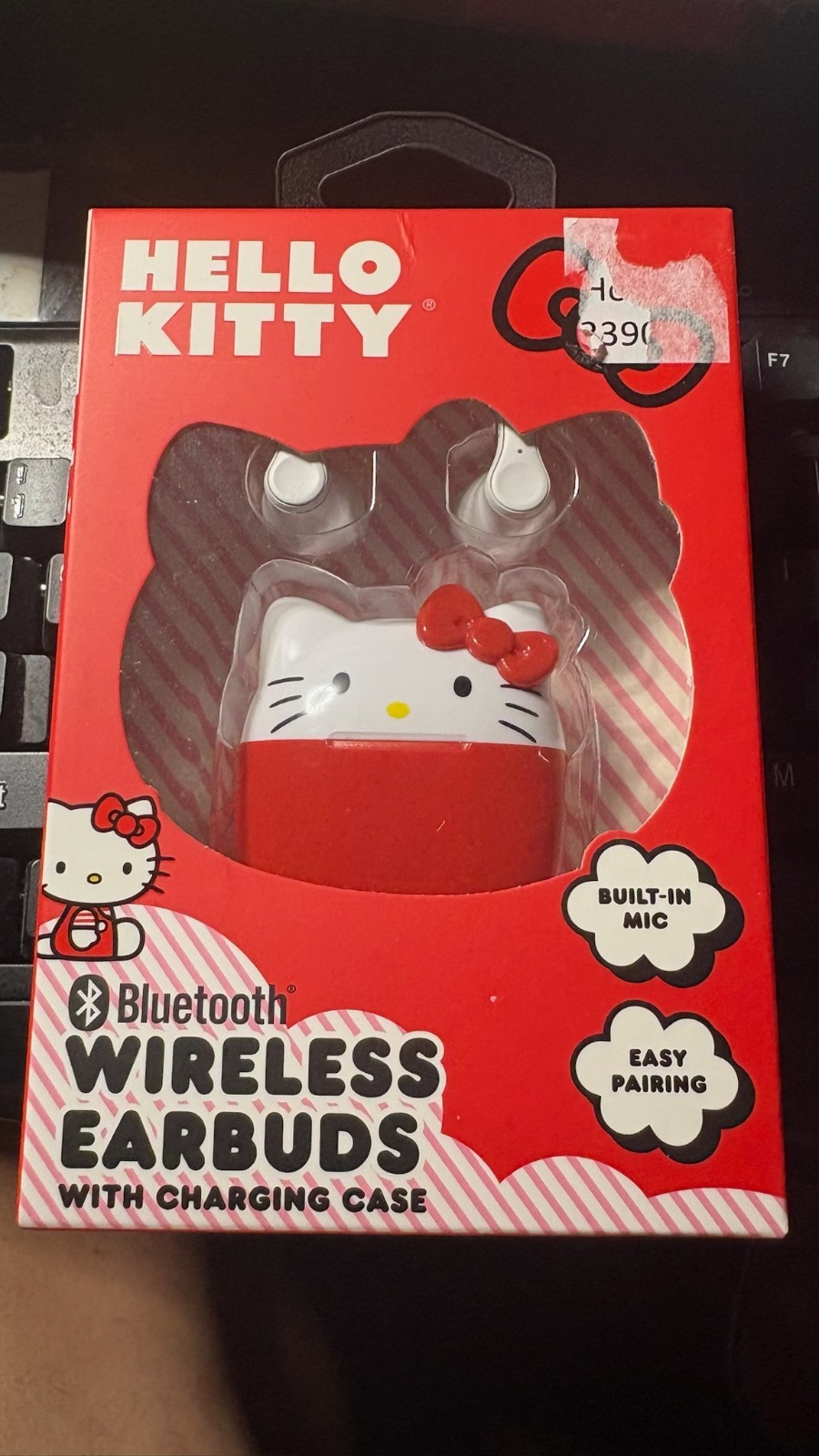 NEW AND SEALED Hello Kitty Bluetooth Wireless EarBuds With Charging Case