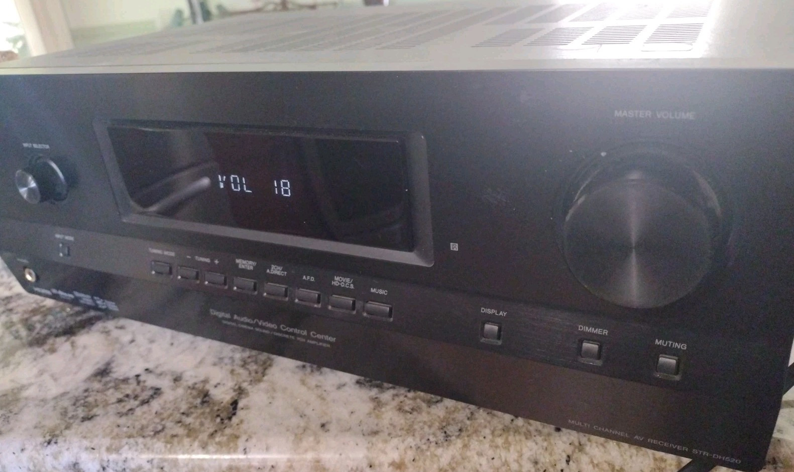 Sony STR-DH520 7.1 Multi-Channel Audio Video Stereo Receiver Powers Up Untested