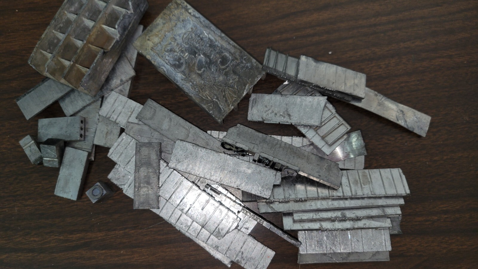 Linotype Lead/ 10 LB/ Scrap Reloading Sinkers Mold printing ~FedEx Shipping