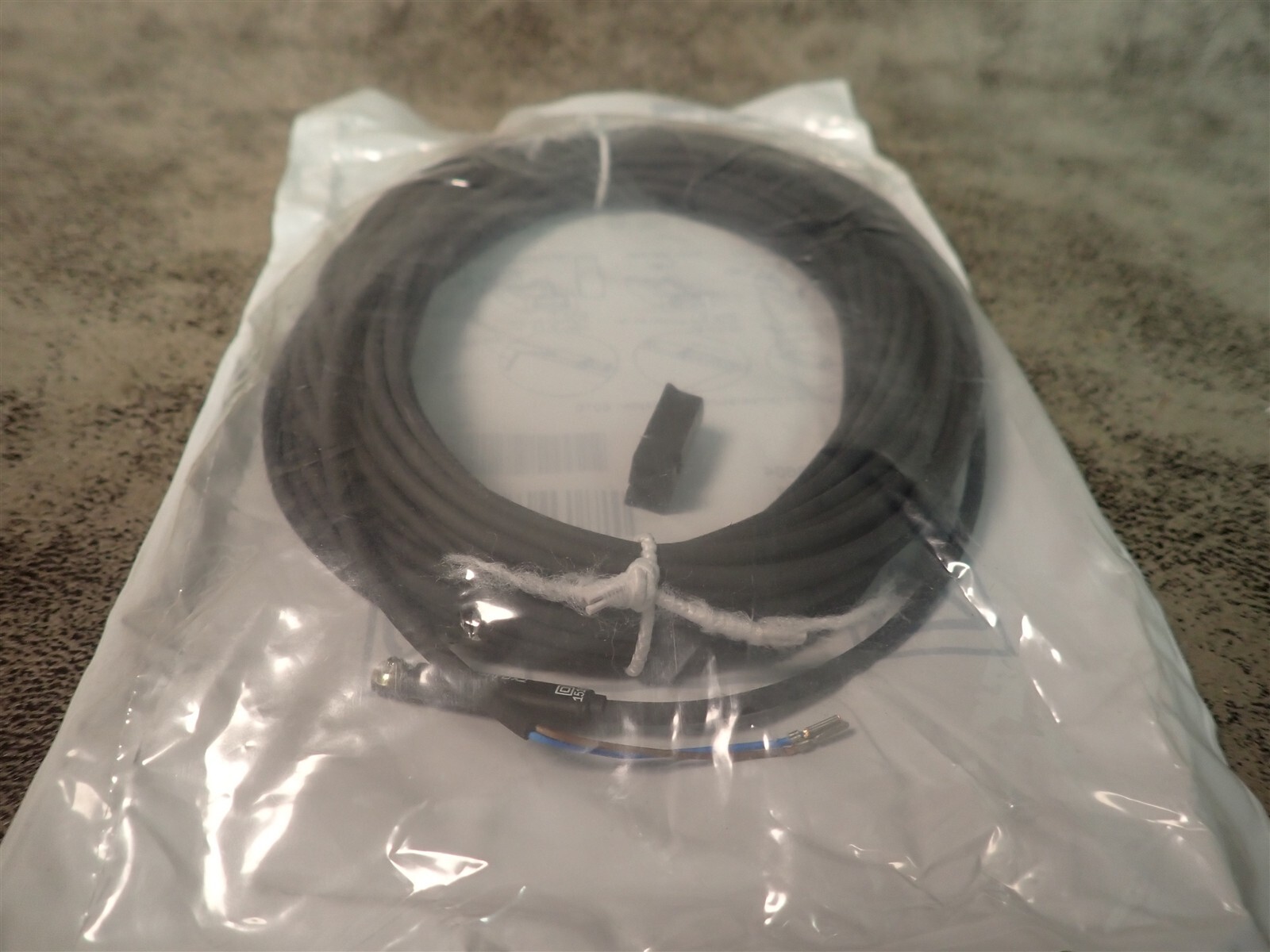 NEW Parker P8S-GRFDX2 Sensor Reed 10m Cable (D10)