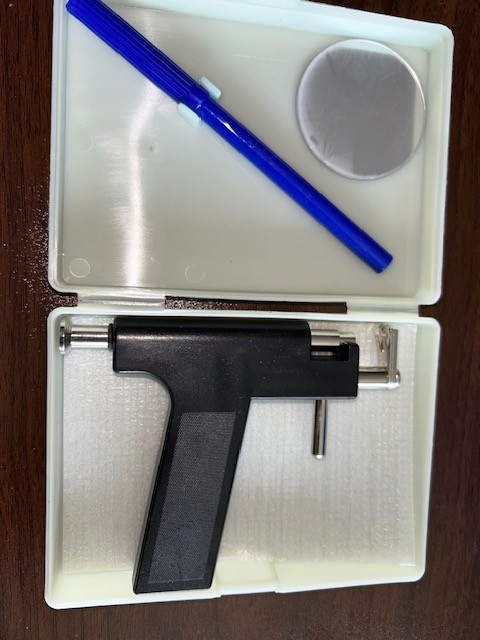 Professional Ear Piercing Kit Includes Marking Pen, Gun, Mirror & Case (64)