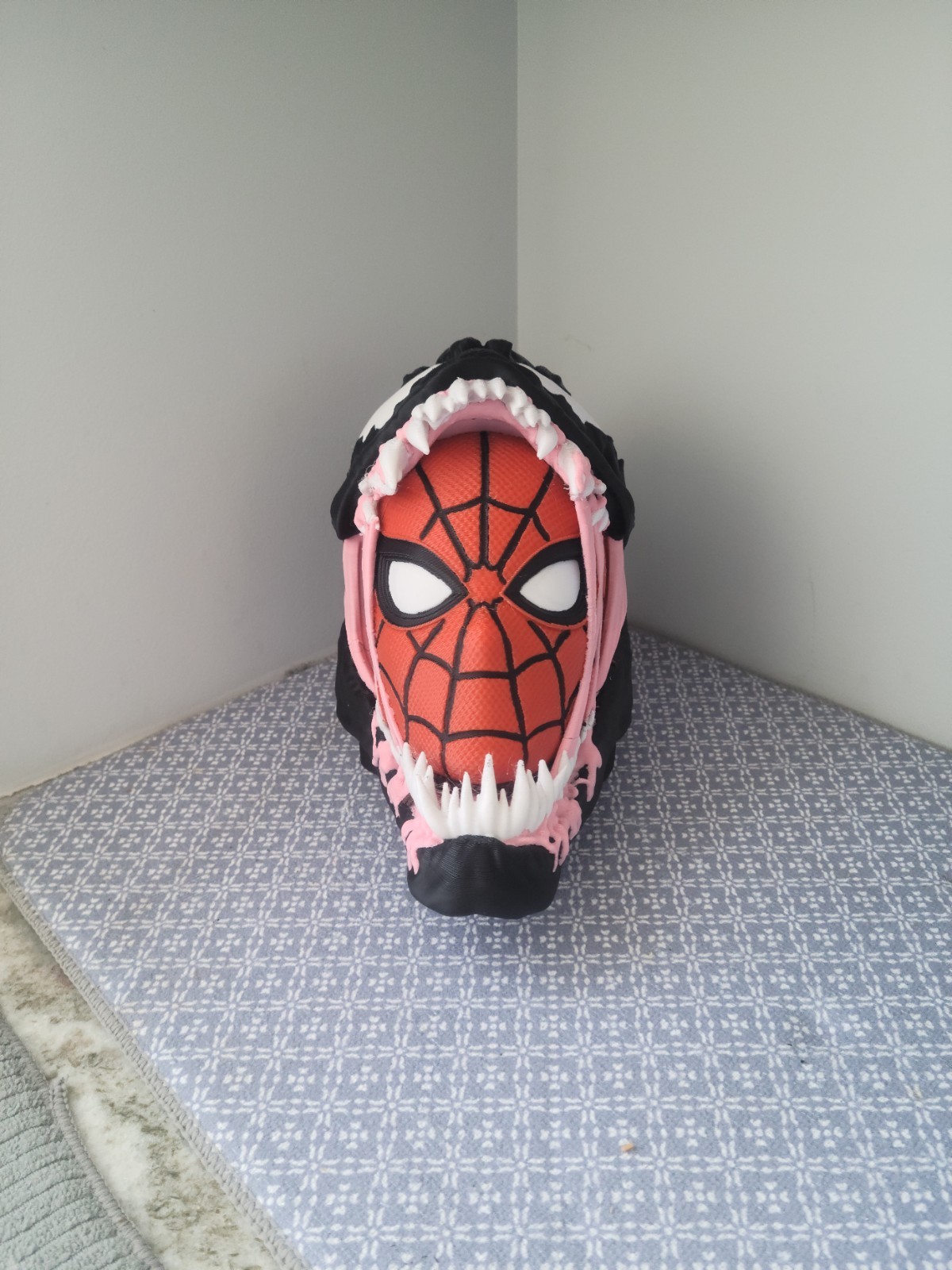 Venom And Spiderman Headphone Stand