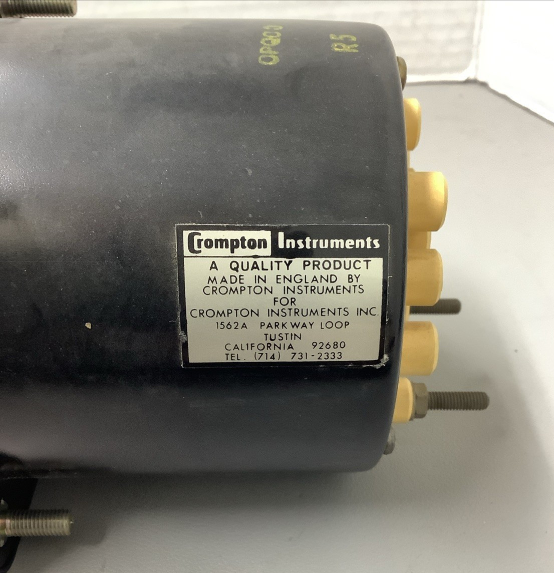 Crompton 077-08AA-LSTU AC Ammeter 0-2500A, 4-1/2" (b43)