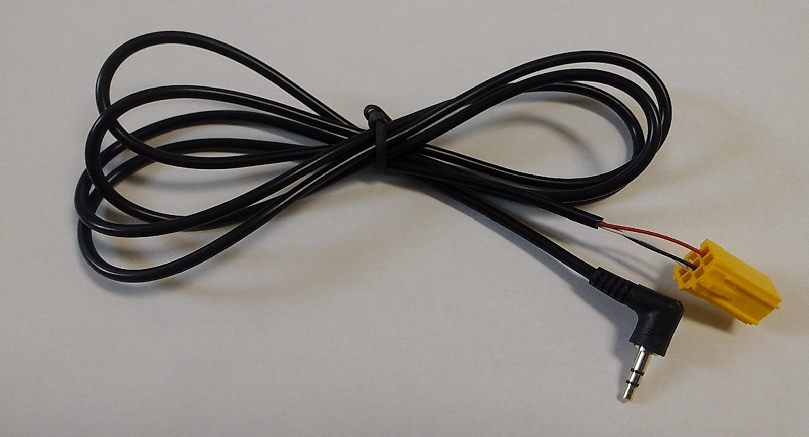 AUX 90° cable 1.50mt Alfa 159 Fiat 500 Grande Punto Croma Panda Lancia Y Musa