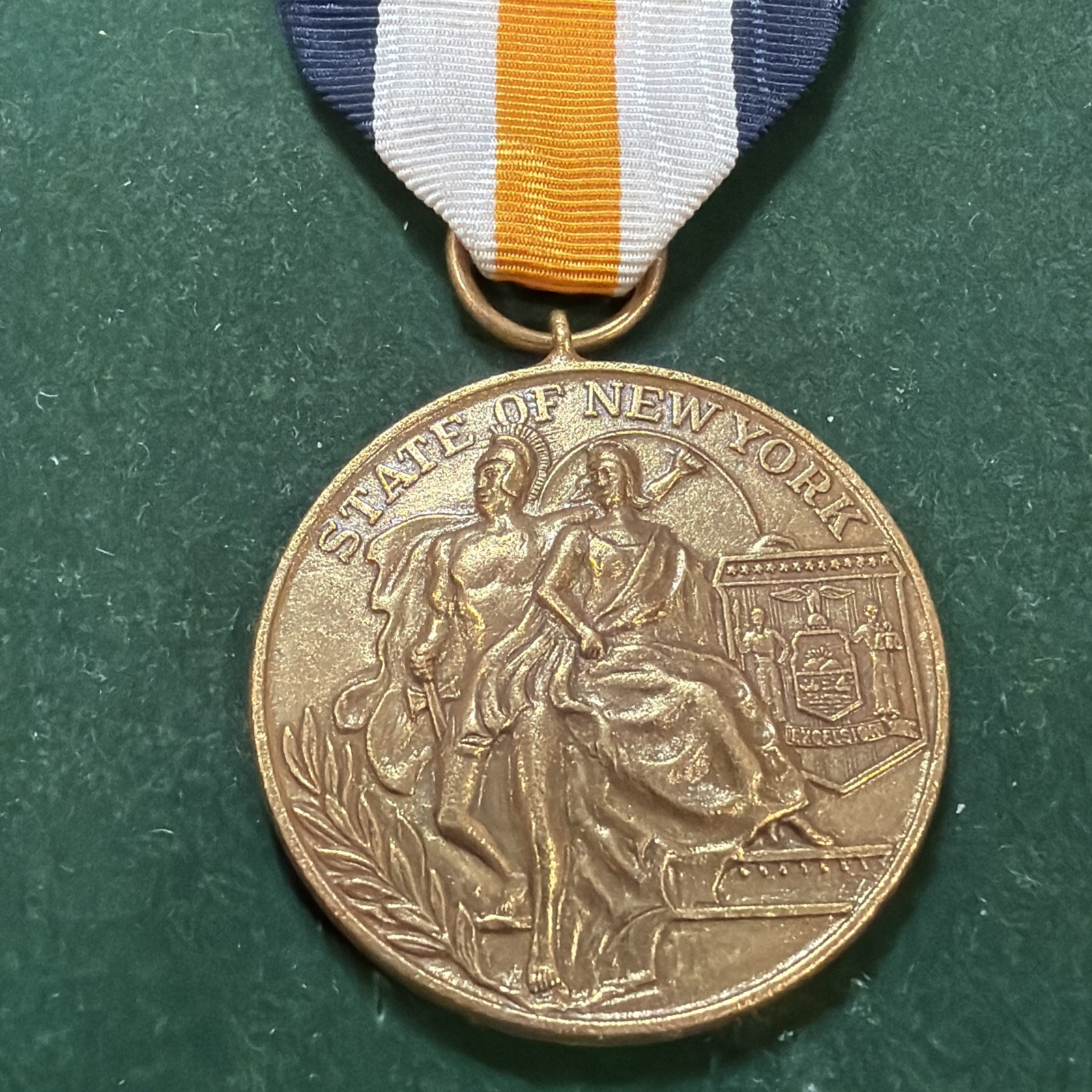 US WWII Scarce Original Medal of New York National Guard Service