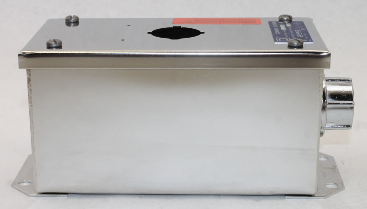 NIB Square D 9001 KYC-1 Pushbutton Enclosure