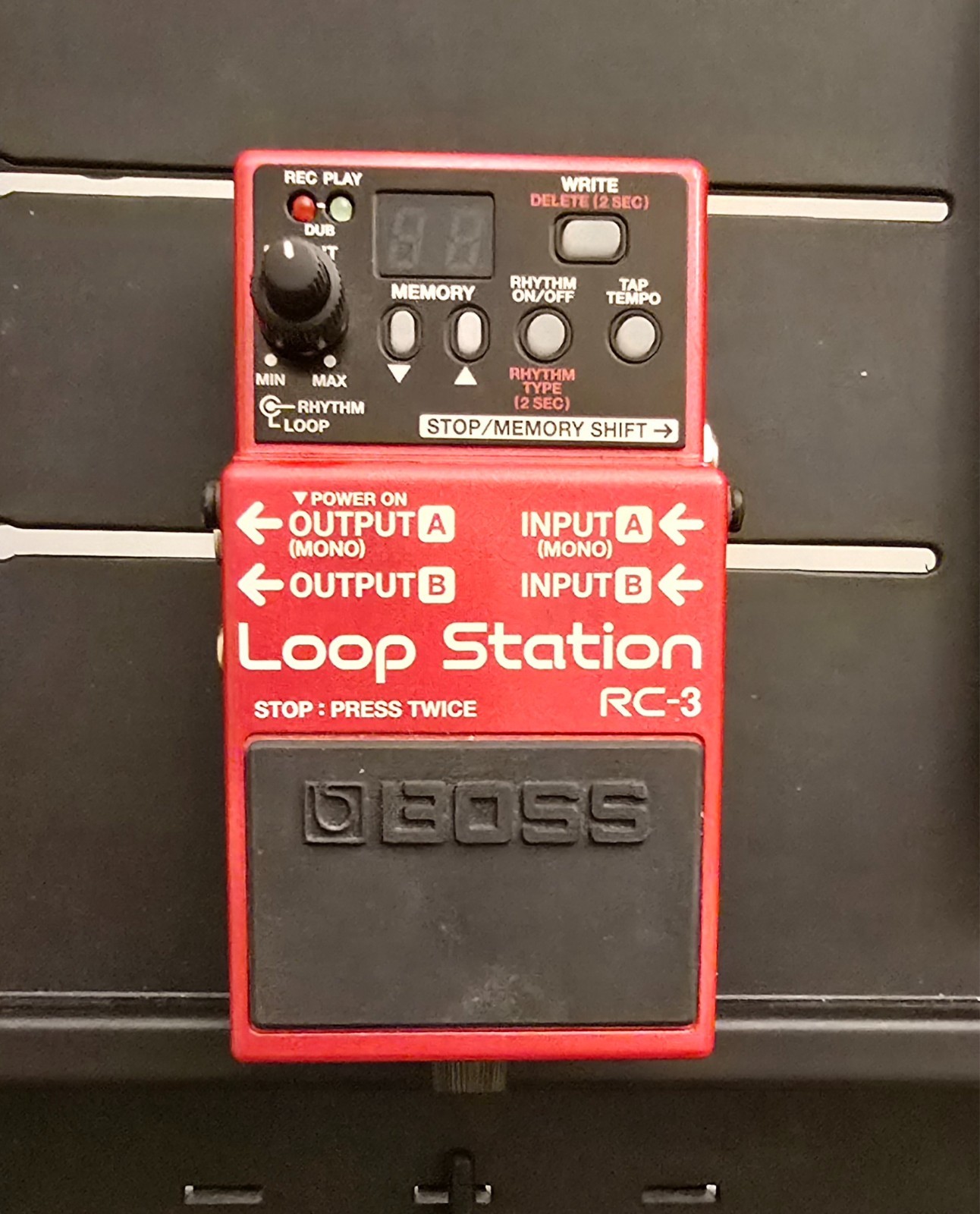 Boss RC-3 73mm x 129mm x 59mm Looper Guitar Effect Pedal - 1lbs