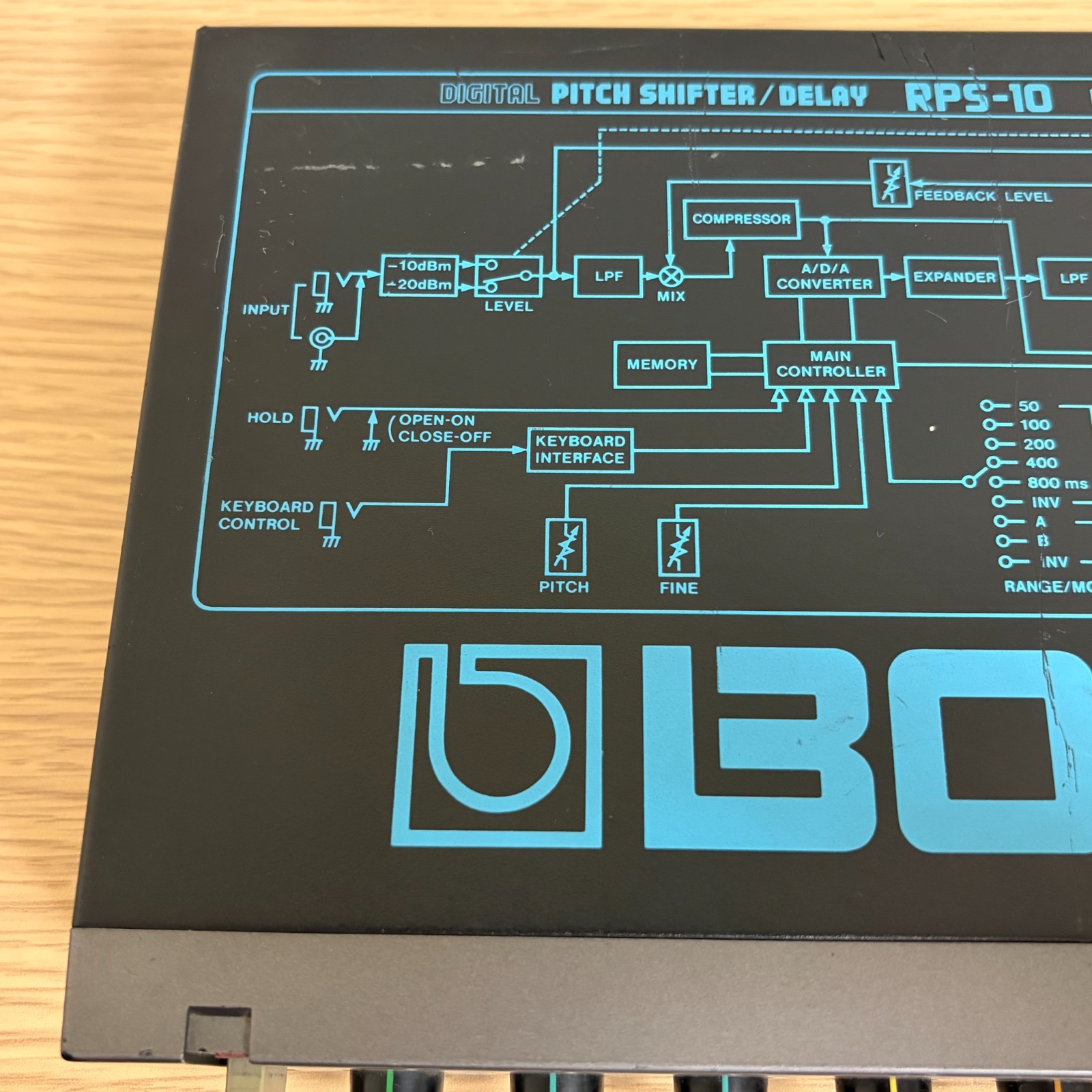 BOSS RPS-10 Digital Pitch Shifter Delay Micro Rack Guitar Effects Processor