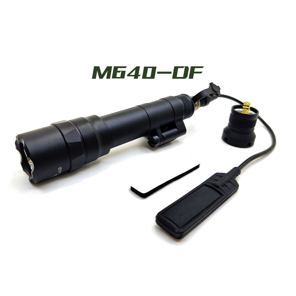 Weaponlight M640DF Tactical Flashlight With Tail Switch Set / Mlok Rail Mount US