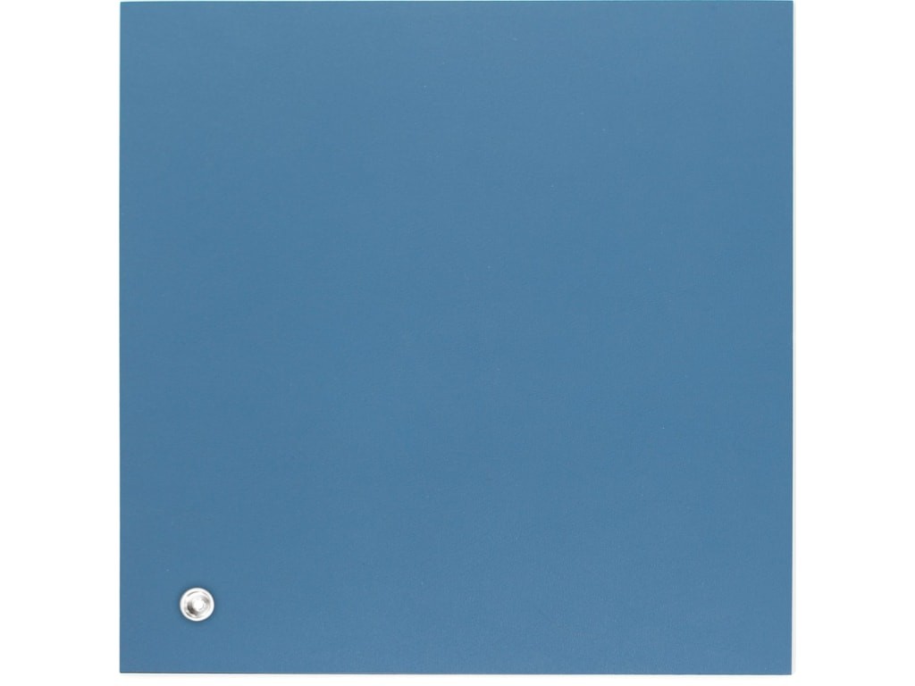 Botron B3124 - Three layer T3 precut rubber mat, 2'' x 4'' / Blue; includes