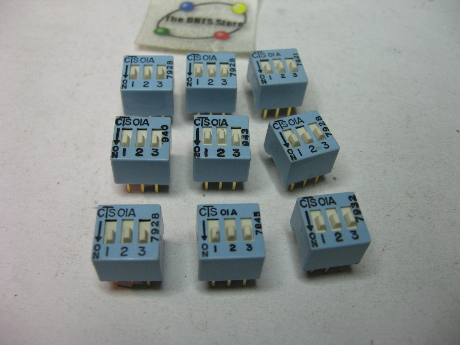 DIP Switch 3 Position SPST Through Hole PCB CTS 01A - NOS Qty 9