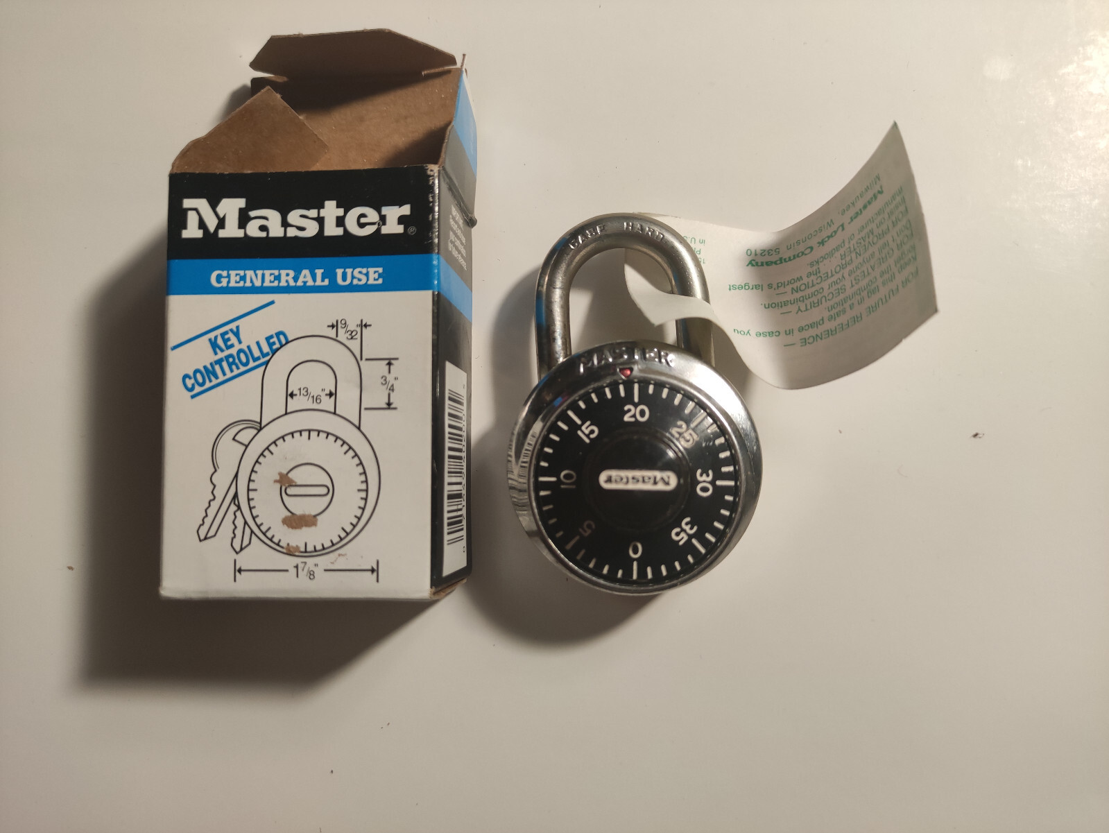 Master Lock 1525 Combination Padlock - USA Made - No Key
