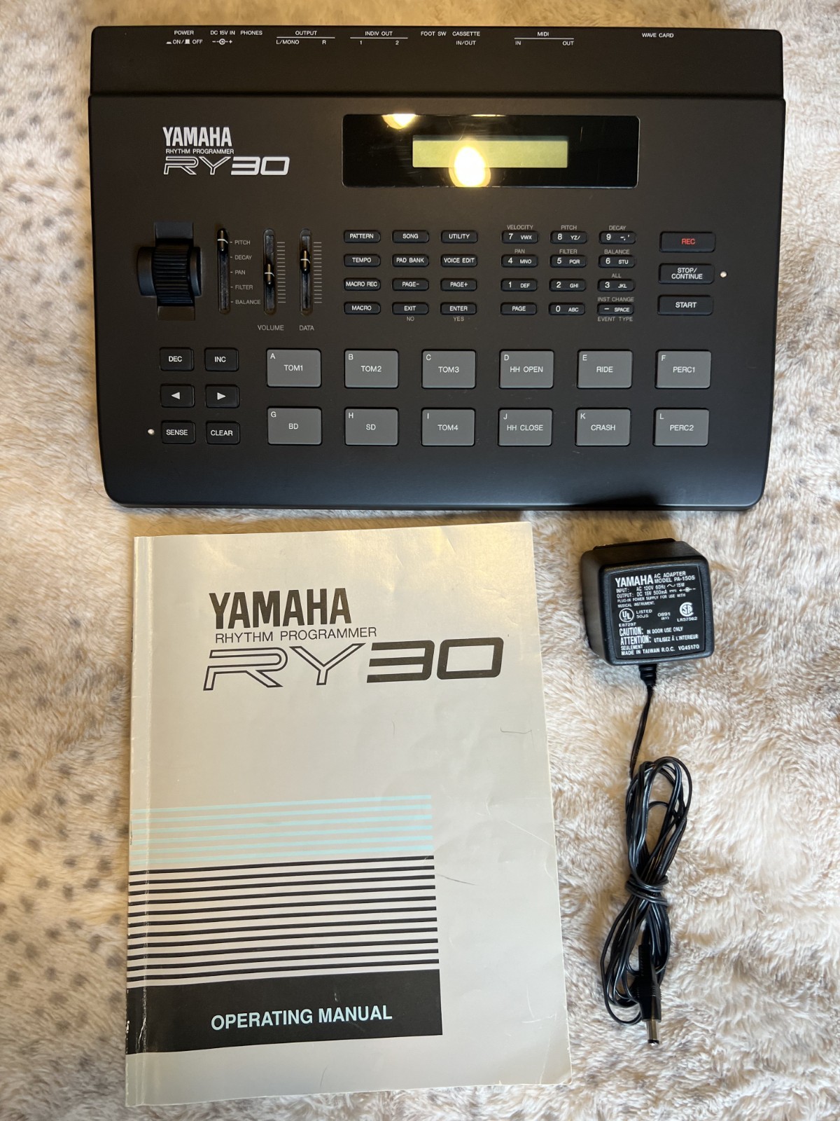 Yamaha RY30 Rhythm Programmer Drum Machine - A+ Condition w/Orig Manual & Power