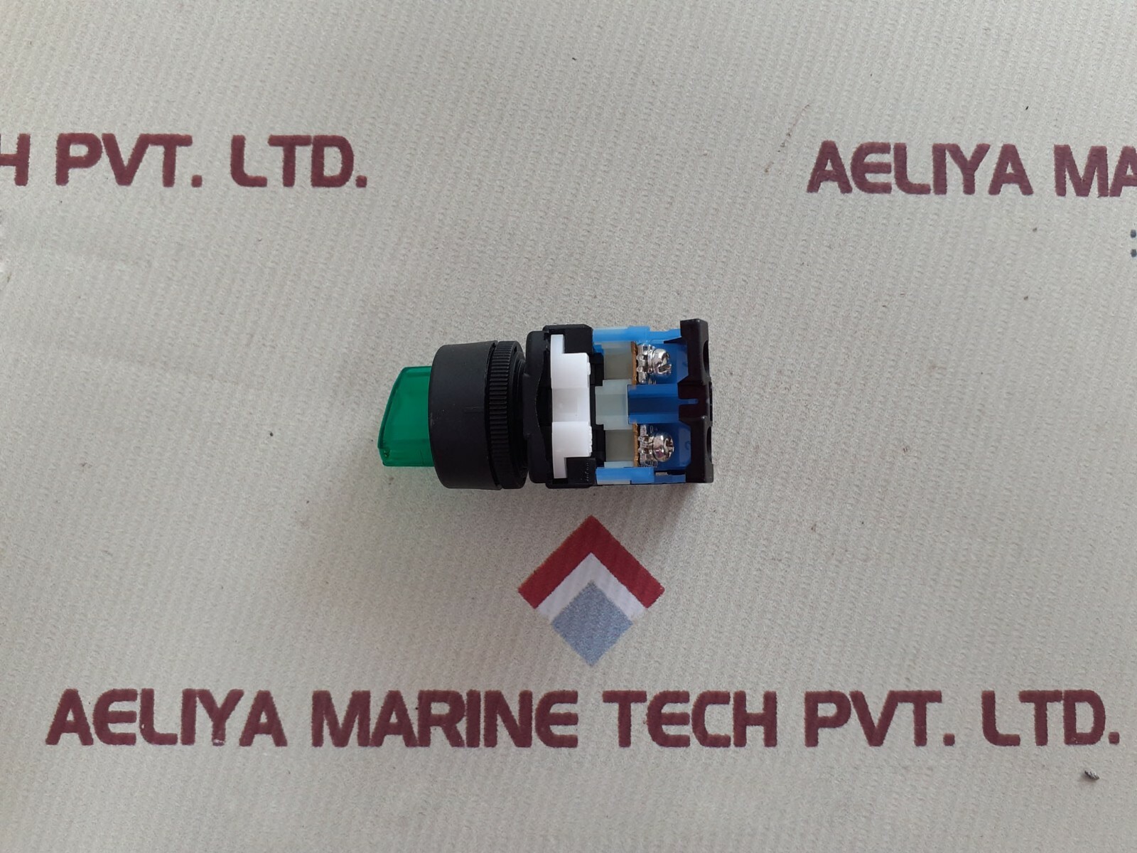 Fuji Electric AR22PL-2 E4 Selector Button Switch