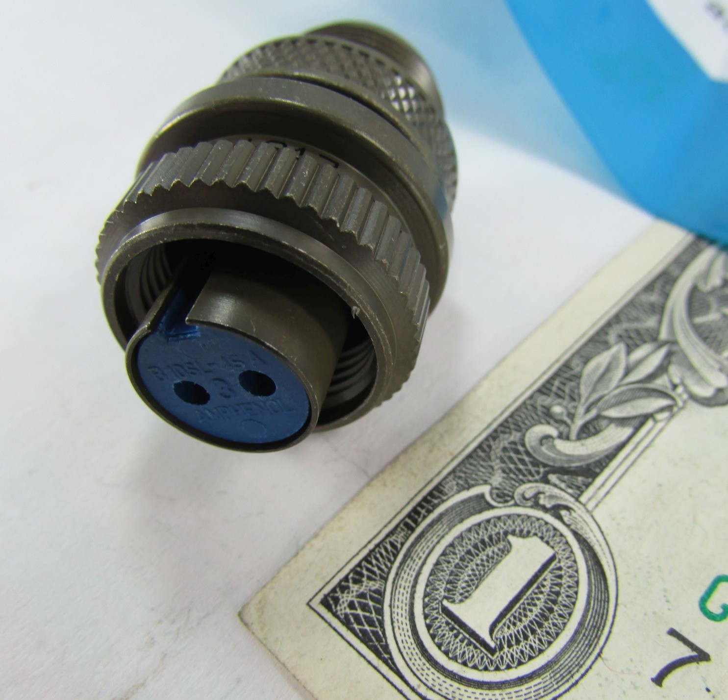 Amphenol Military Style Aluminum Female Plug Circular Connector 2-Pin Solder Cup