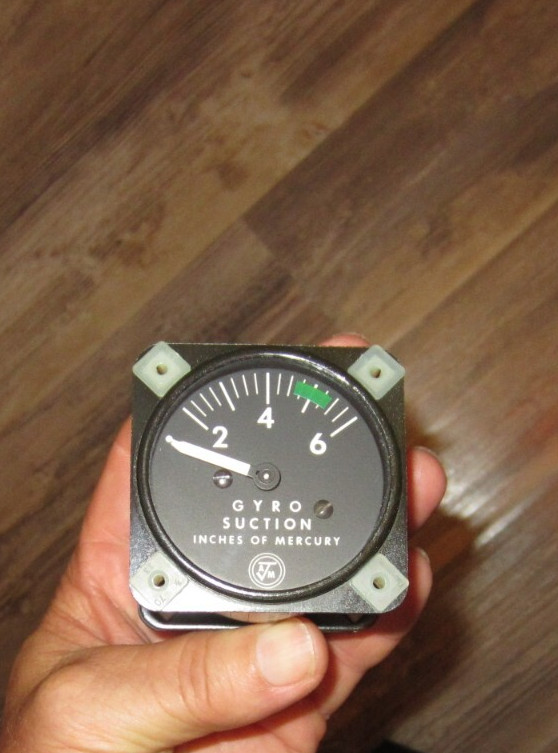 NEW AIRCRAFT GAUGE SUCTION GAGE 1G10-4 AIRBORNE MFG COMPANY