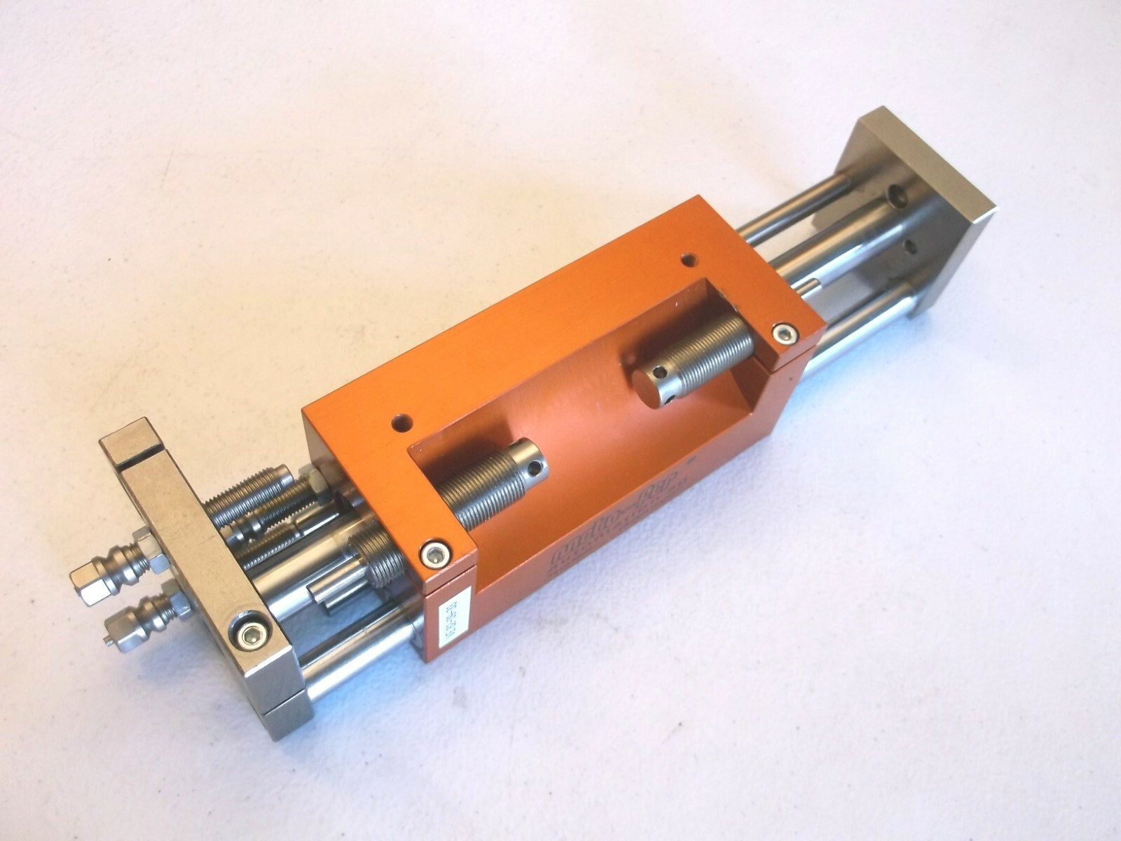 Meto-Fer VE-82-09-33 Precision Linear Actuator / Slide New