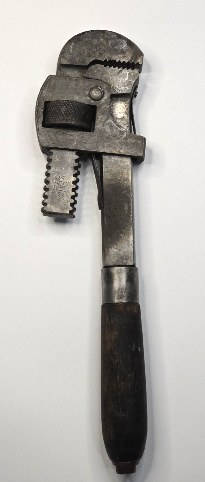 PEXTO USA 14 Inch Stillson Pattern Pipe Wrench