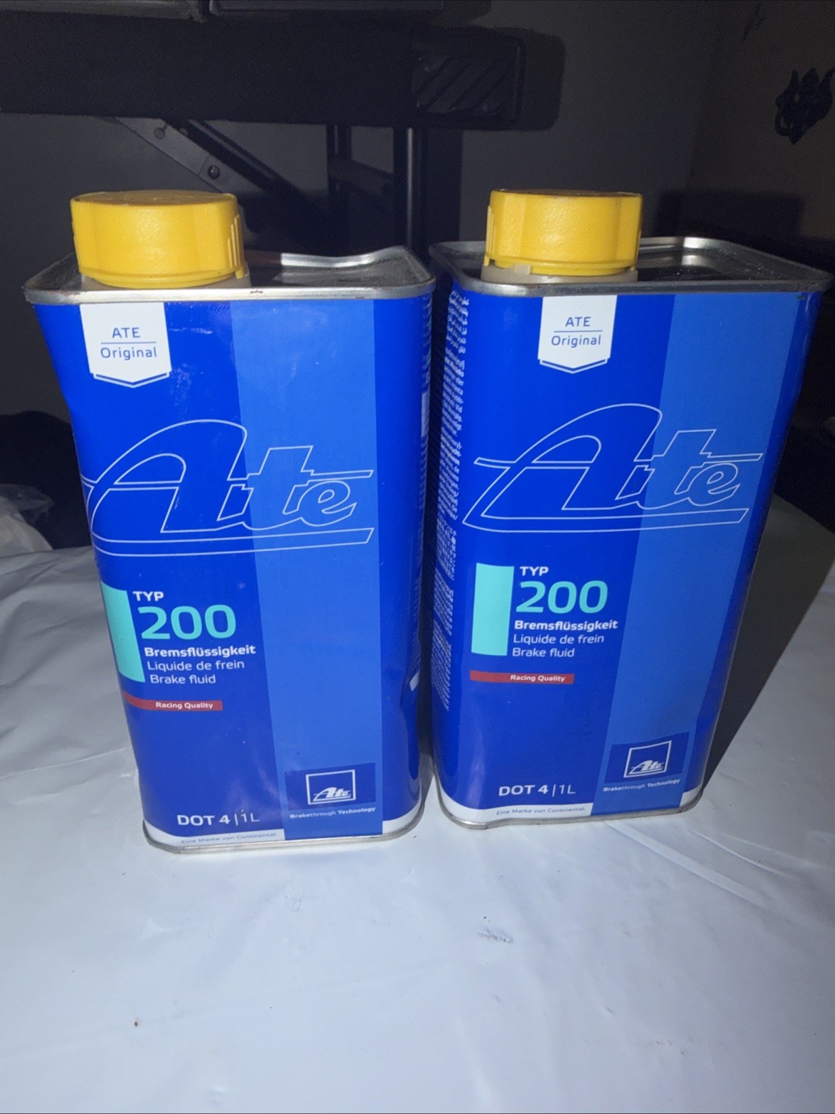 2 pack of ATE Original TYP 200 Racing Quality DOT 4 Brake Fluid, 1L Can Bent
