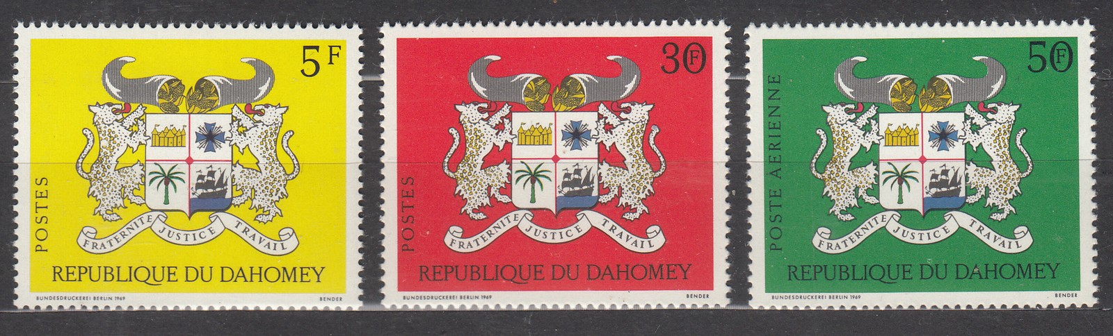 W DAHOMEY 0259-260+C101 ARMS