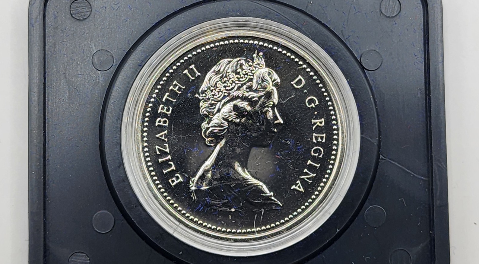 UNC 1976 Canada 1 Dollar Coin - KM# 76.2