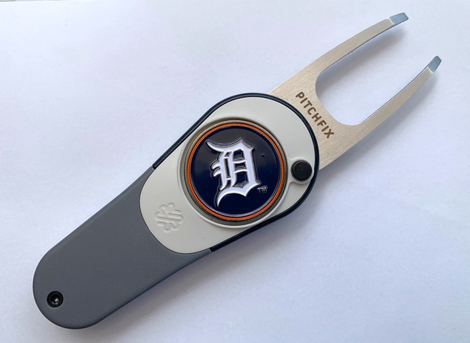 Detroit Tigers Pitchfix Icon Switchblade Premium Golf Ball Marker Divot Tool New