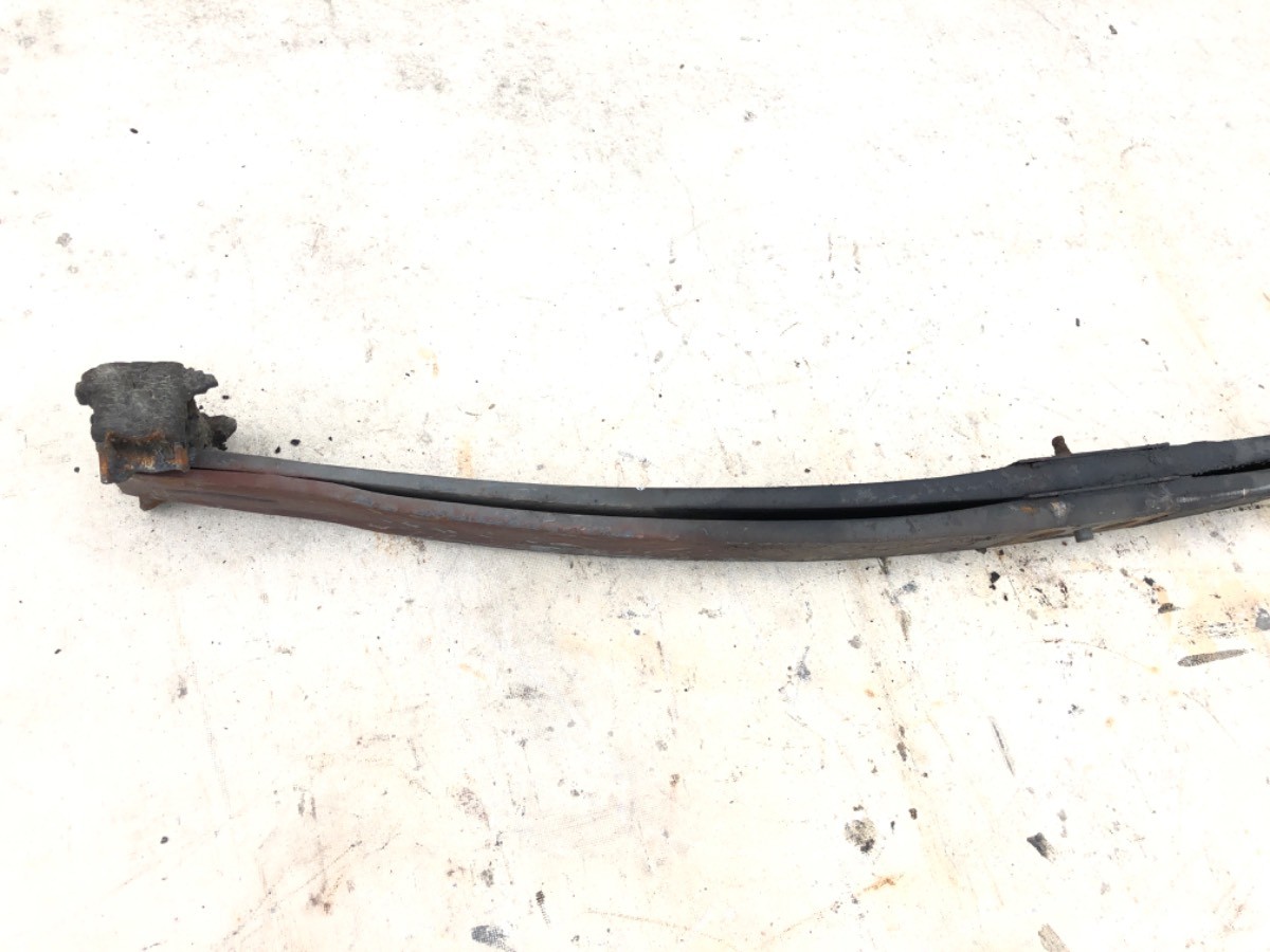 FM7 1998 - 2001 LEFT FRONT SPRING VOLVO FM 7/250 1 Piece