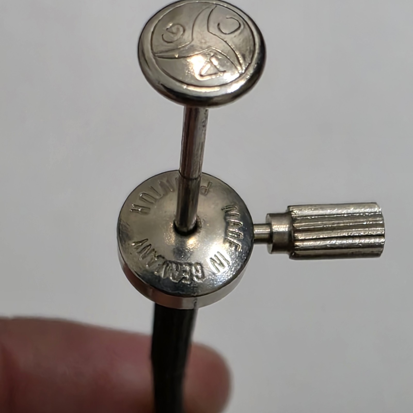 Prontor 26mm Locking Cable Mechanical Shutter Release Standard Screw-In Germany