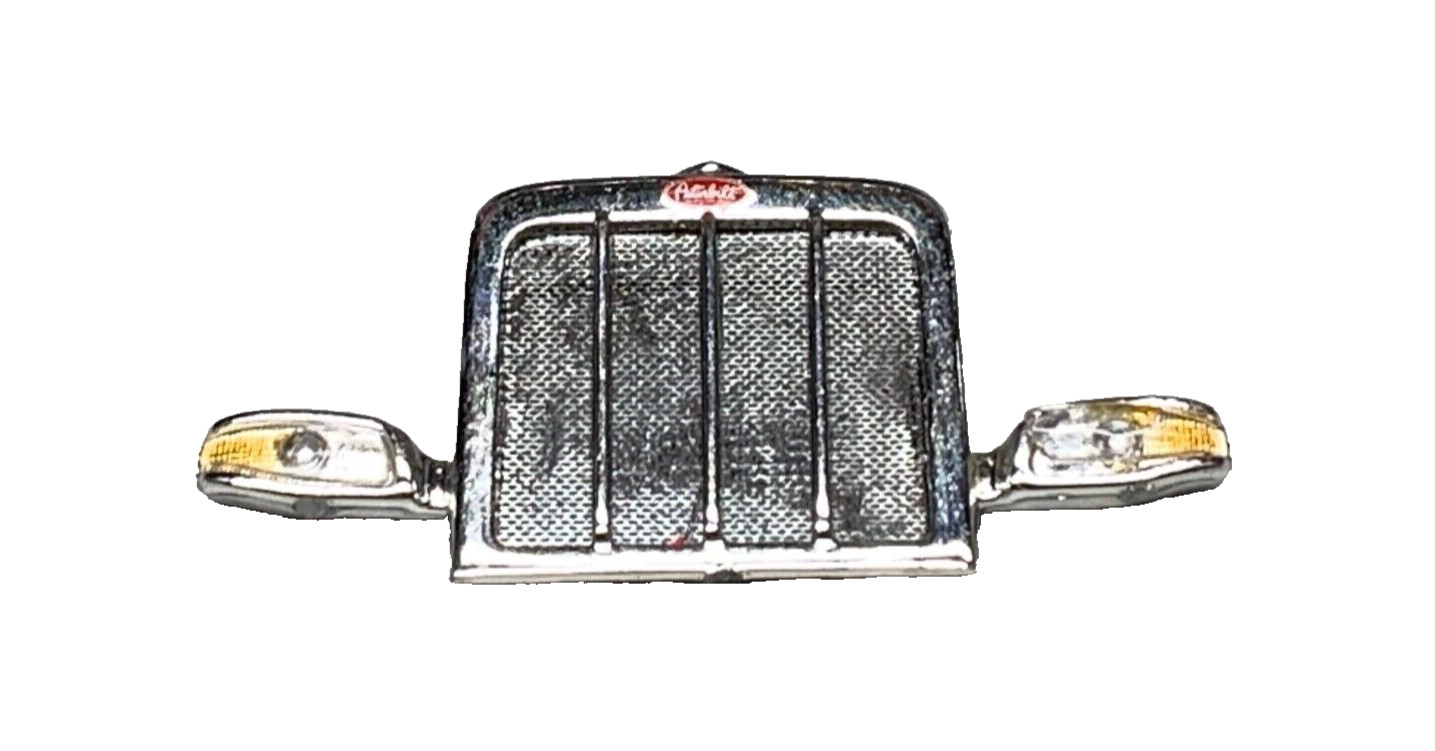 1/64 DCP PARTS CHROME PETERBILT 389 GRILL W/ CHROME SCREEN
