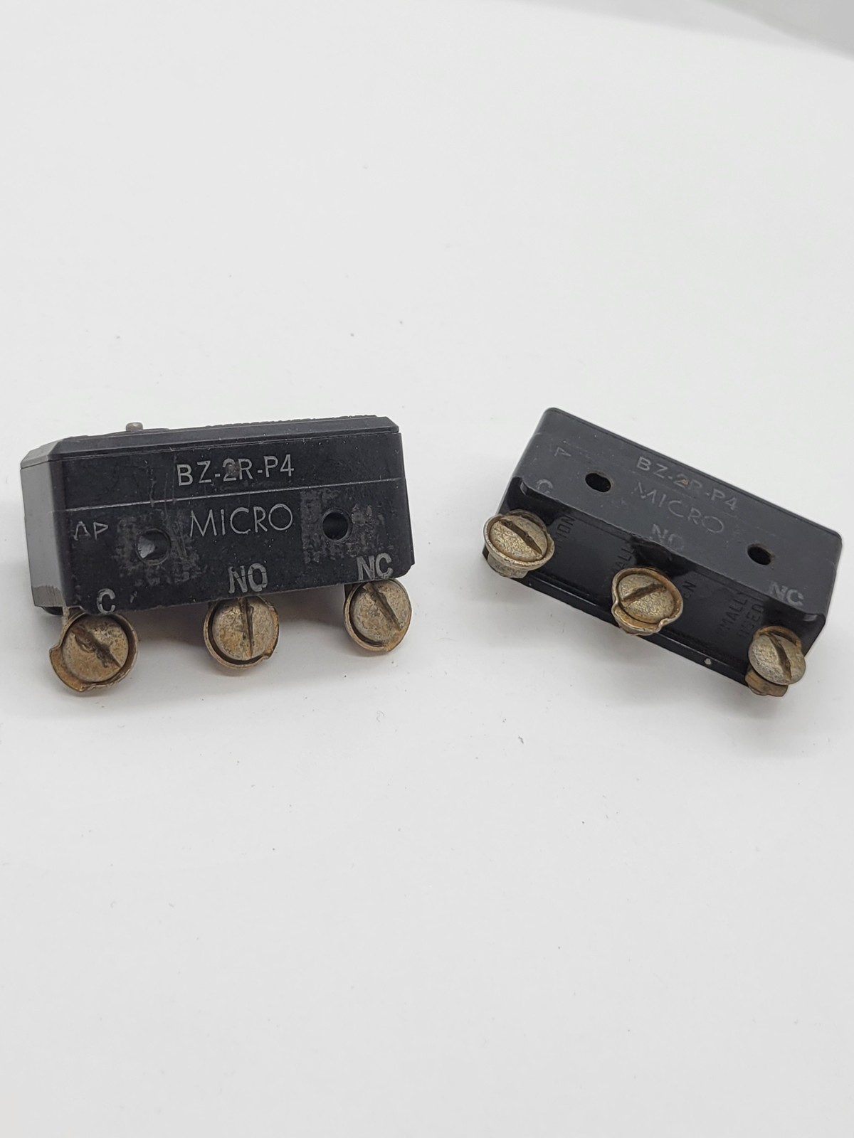 2PC Micro Switch BZ-2R-P4 Actuator Pin Plunger 15A 240V 3 Terminal Black