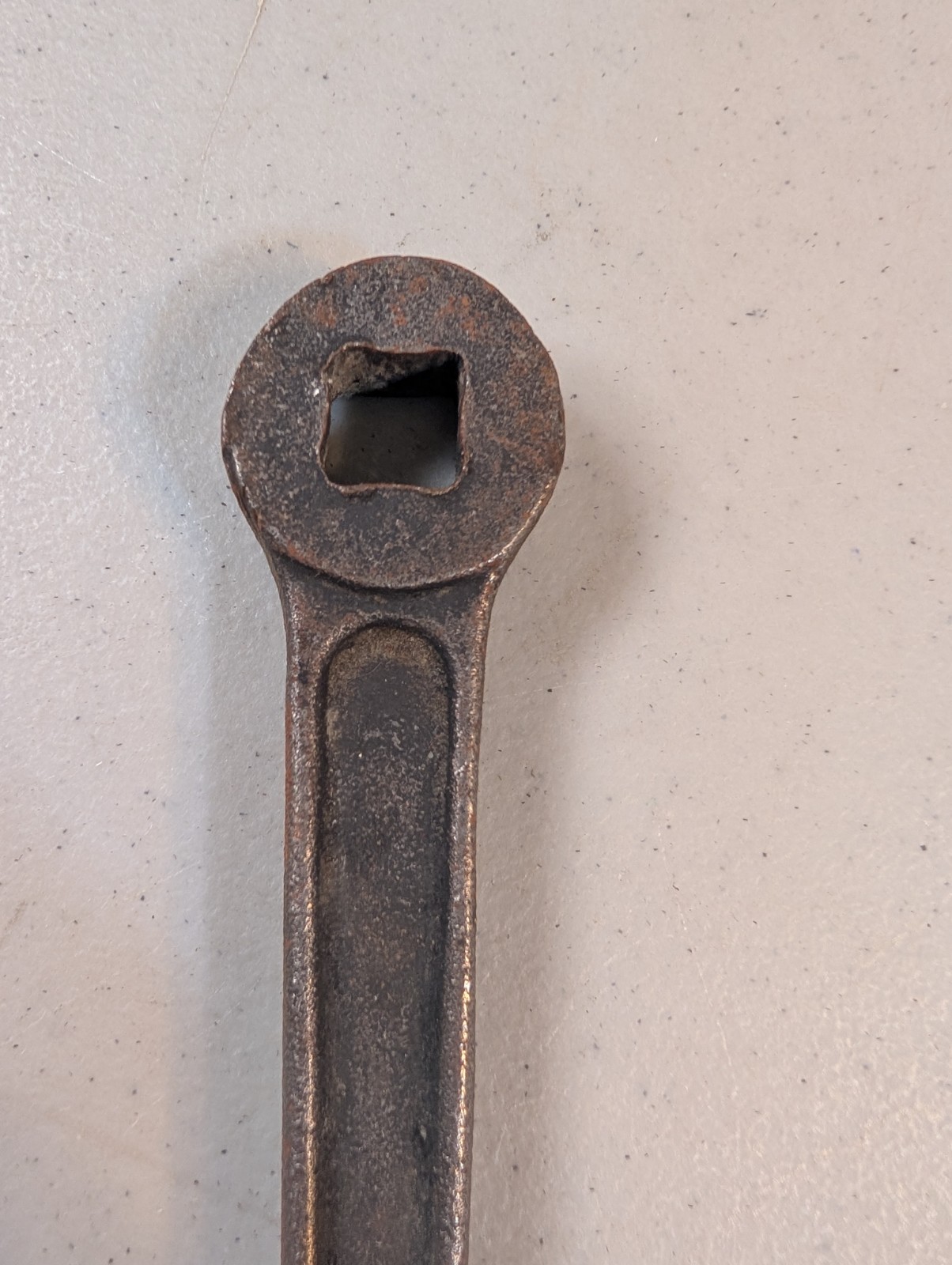 G 319 Bolt Header (?) 8" Tool