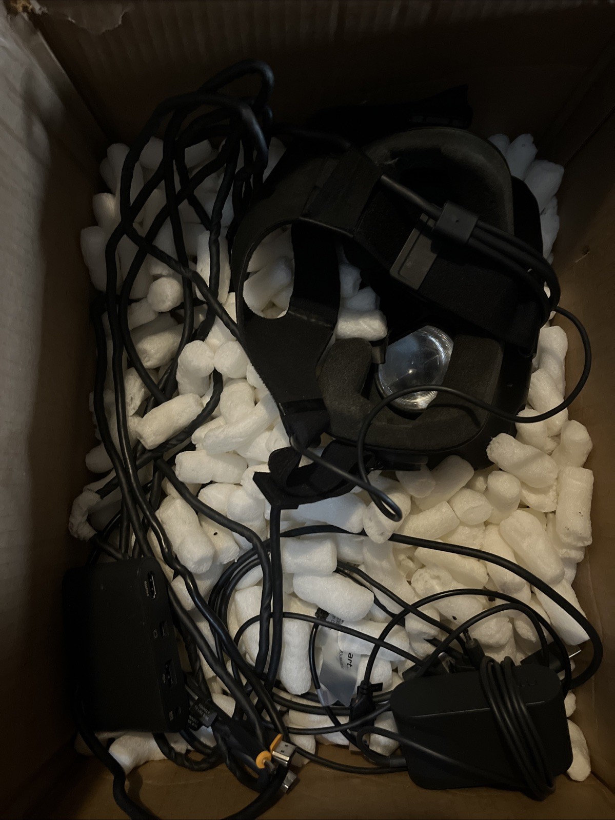 HTC Vive VR [READ DESCRIPTION FOR CORD INFO]