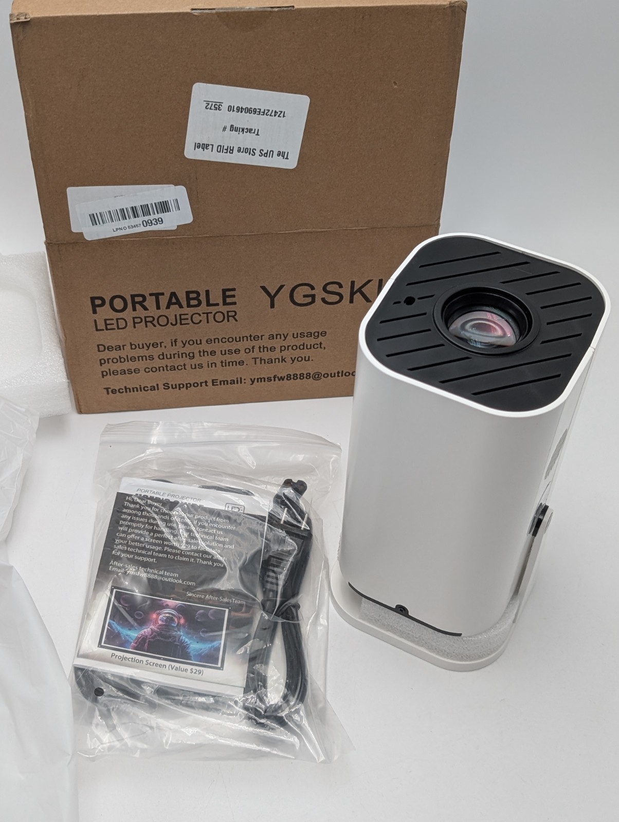Portable LED Desktop Projector YGSKK Brand New Open Box 4K Wifi - Bluetooth