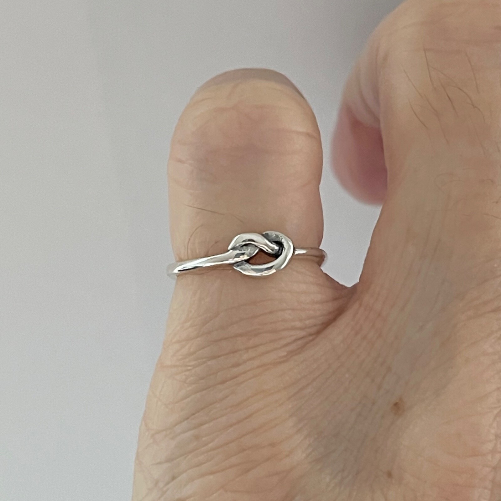 Sterling Silver Tiny Love Knot Toe Ring, Silver Rings, Love Ring, Pretzel Knots