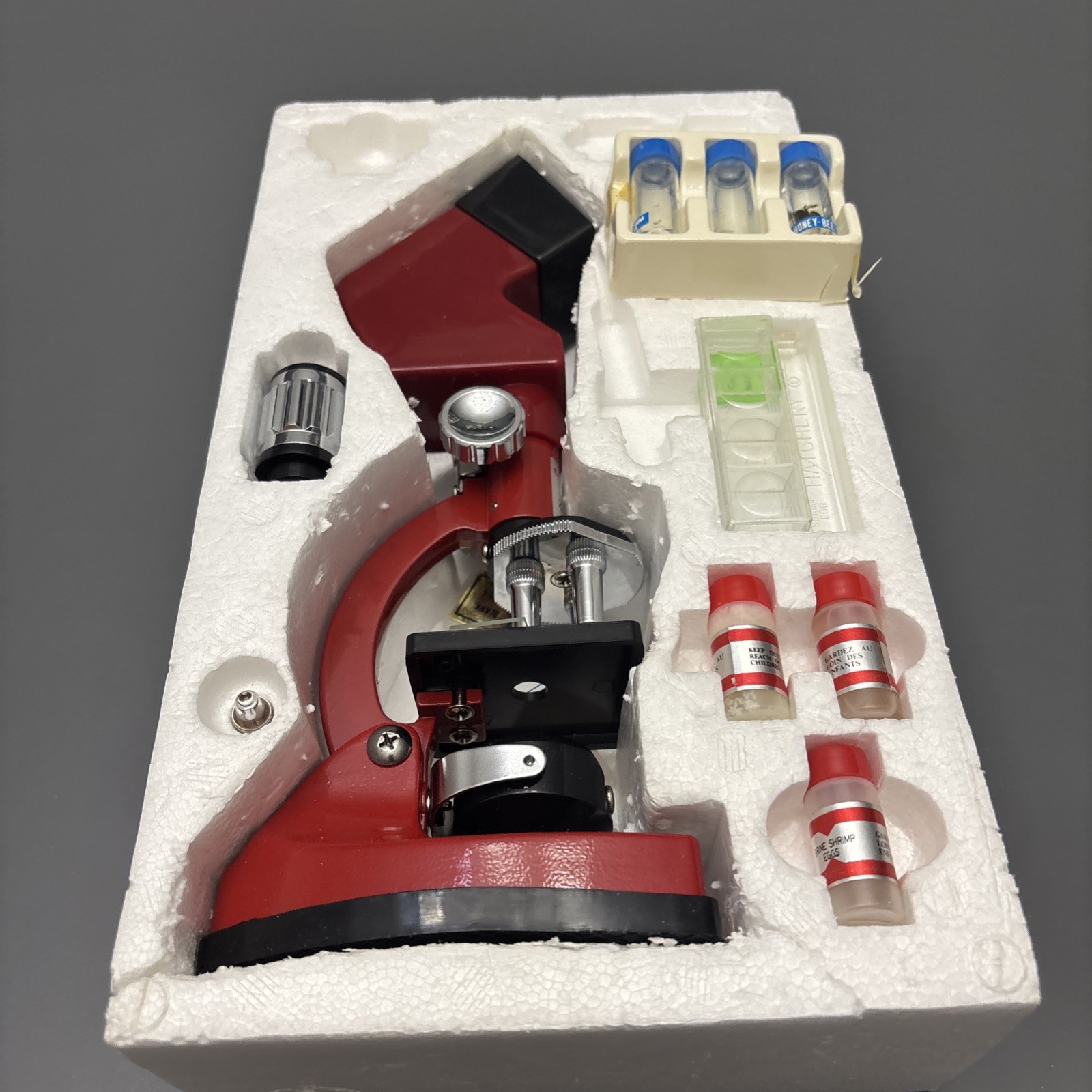 VTG TASCO MICROSCOPE 50-750X Zoom With Group Viewer And Projector 971P INCOMPLET