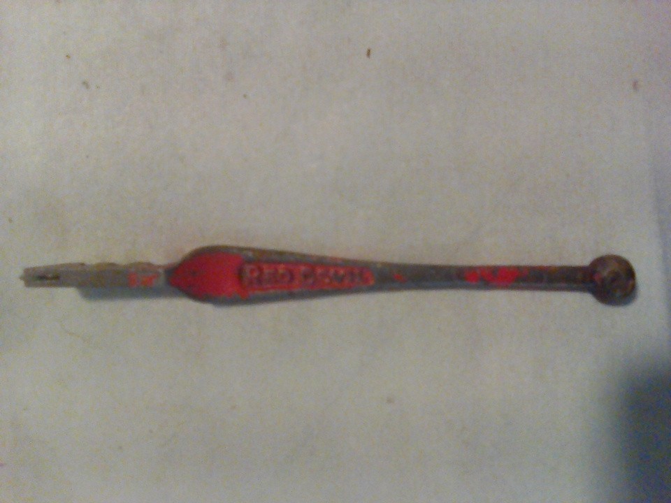 Vintage Red Devil Glass Cutter Tool USA No 023