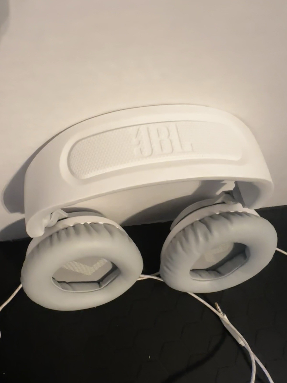 JBL Quantum 100M2 Wired Over-Ear Gaming Headset - White