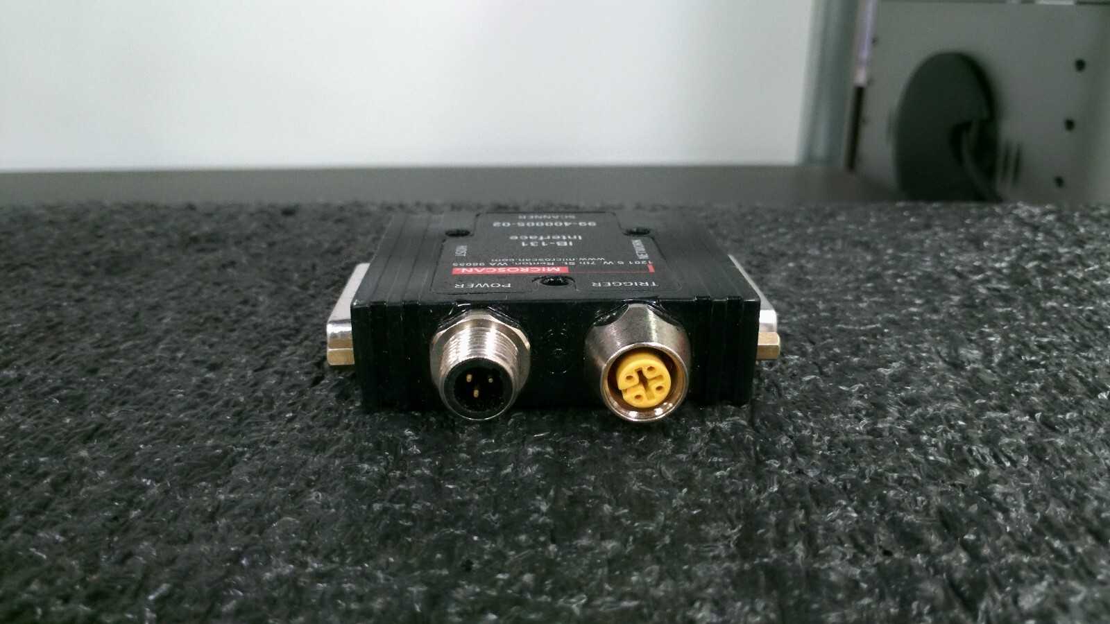 MICROSCAN IB-131 Interface