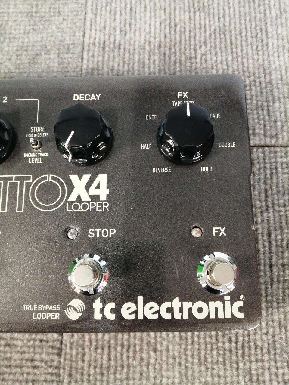 TC ELECTRONIC DITTO X4 LOOPER
