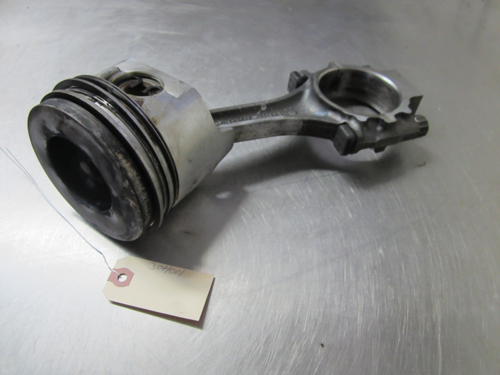 Piston and Connecting Rod Standard From 1997 Ford F-250 HD  7.3 1812003C1 Power