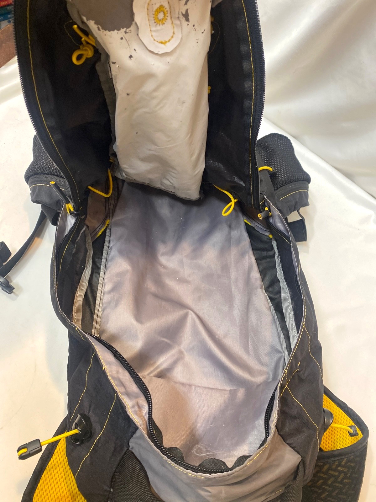 Cambelbak Octane 18X Hydration Pack Outdoors Backpack Black/Blue - No Bladder