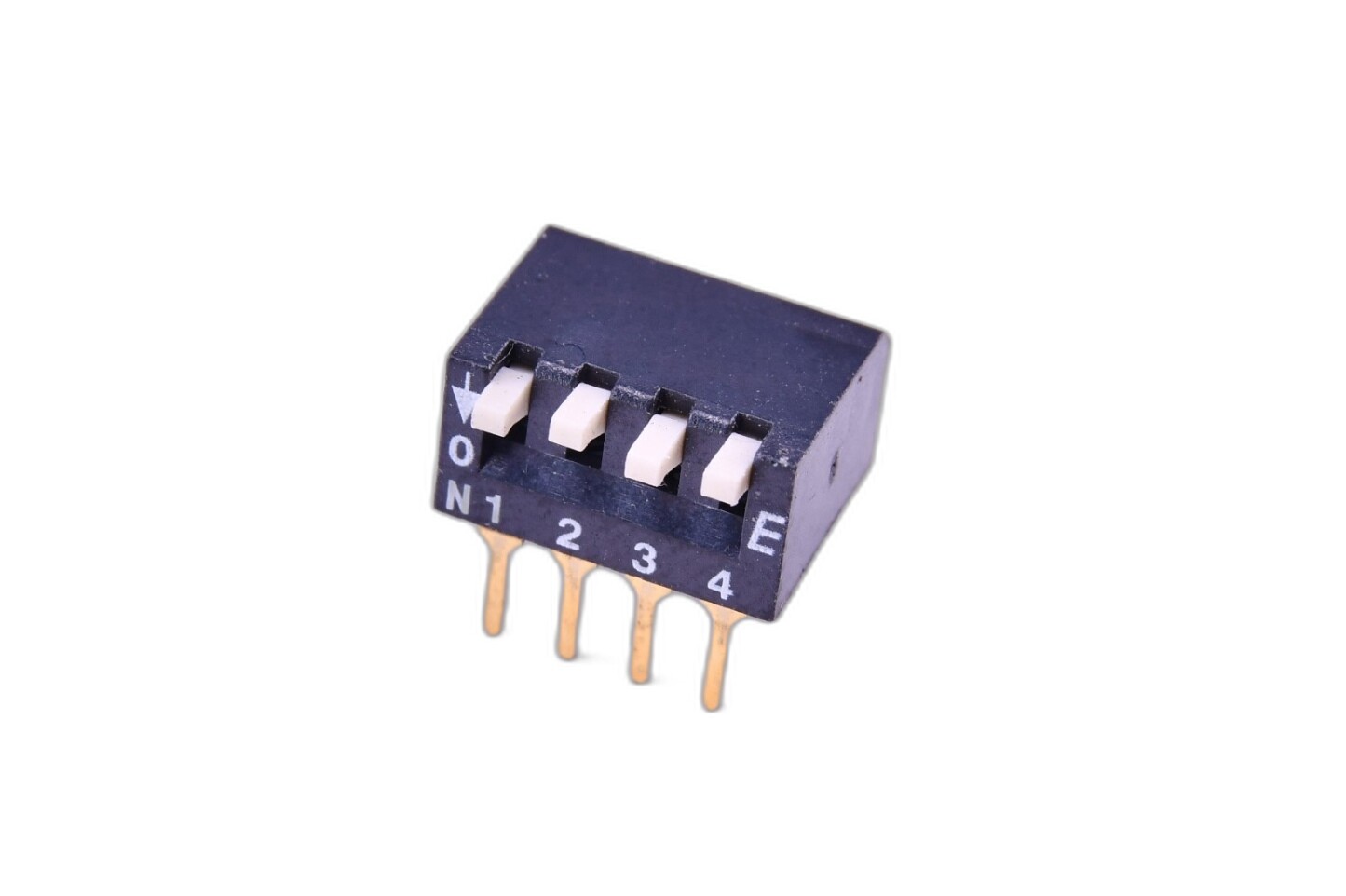 5 E-Switch Dip Switch SPST 4 Position Through Hole 25mA 24VDC Gold Contacts